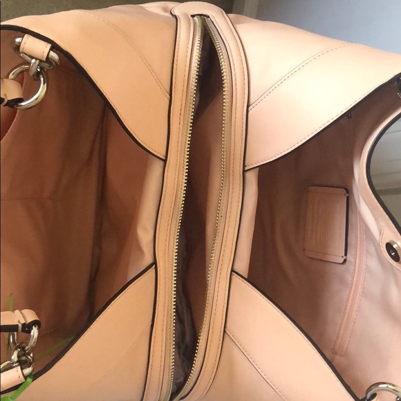 COPY - Coach Handbag - Brand new with tag - Picture 3 of 3